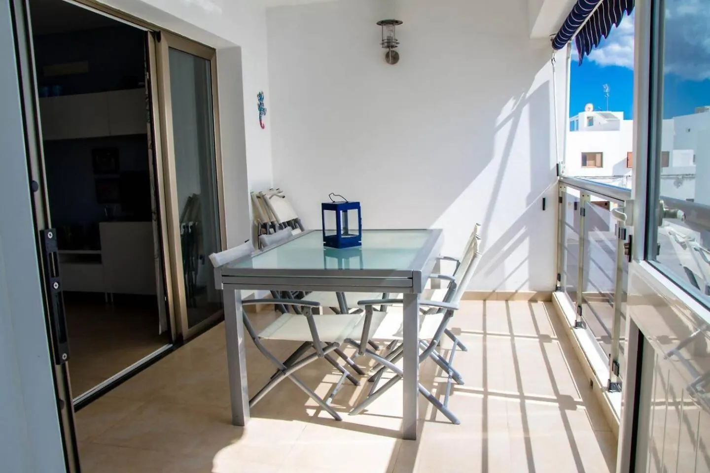 Mi Casita De La Playa Apartment Arrieta  Spain
